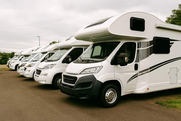 Achat et vente de camping-cars d'occasion révisés