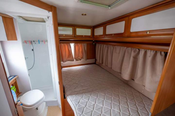 Camping-car moderne Barbezieux-Saint-Hilaire