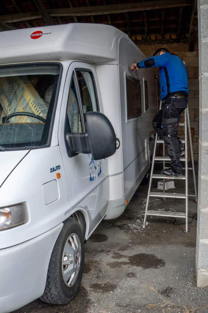 Remorquage camping-car en atelier Barbezieux-Saint-Hilaire